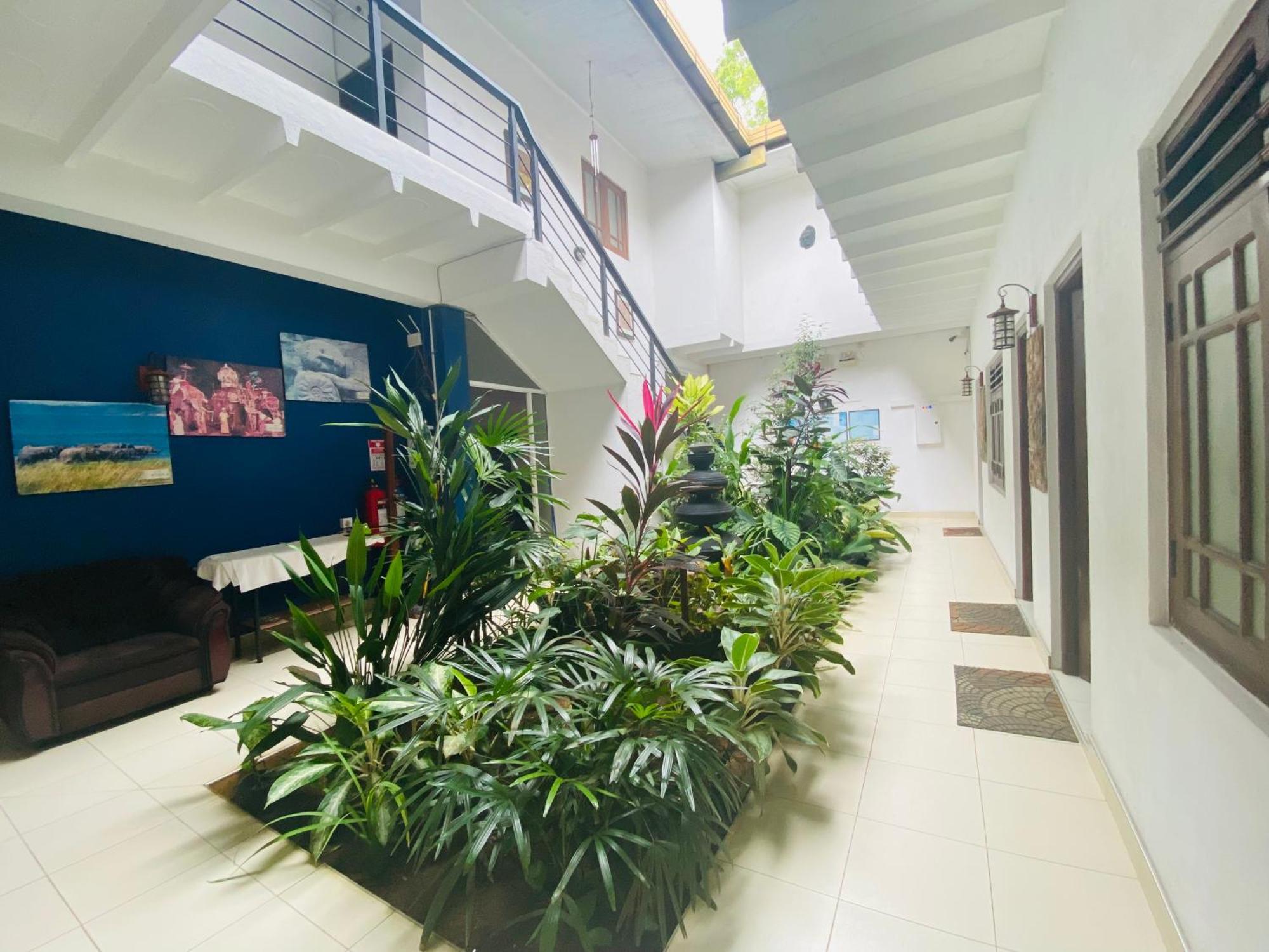 Sadula Holiday Resort 아누라다푸라 외부 사진