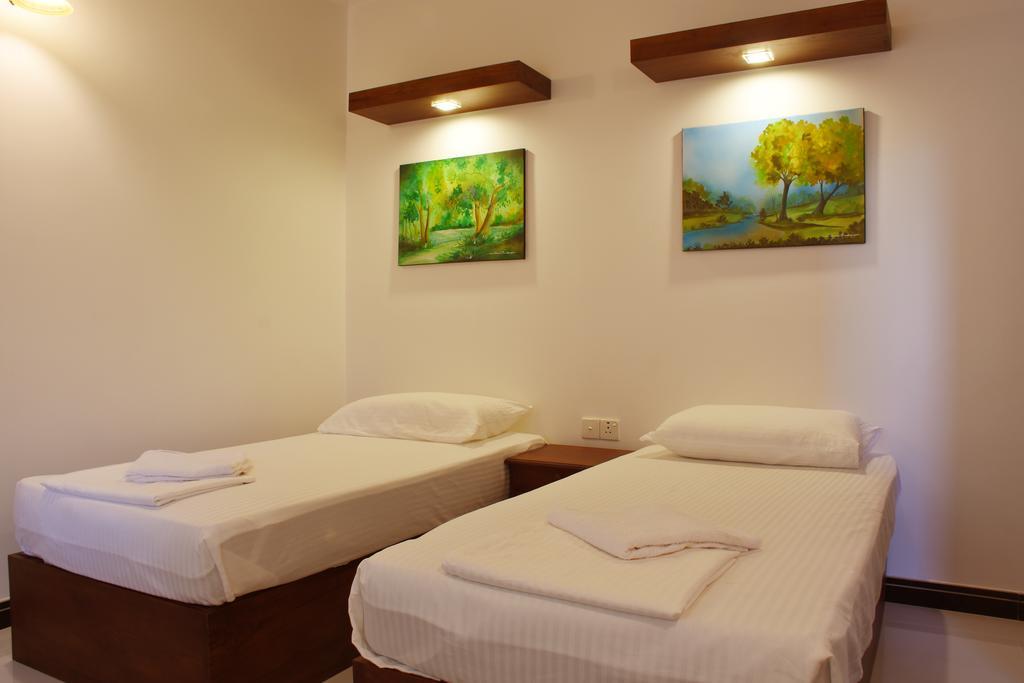 Sadula Holiday Resort 아누라다푸라 외부 사진